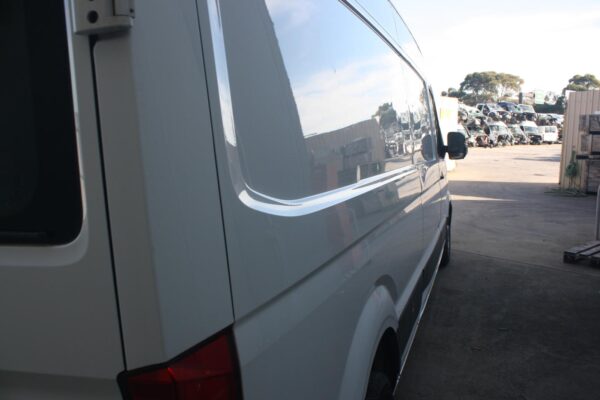 VOLKSWAGEN CRAFTER SY1 08/2017-2022 DOOR HANDLE OUTER RIGHT BARN DOOR - Image 7
