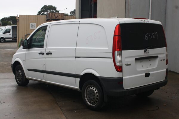 MERCEDES BENZ VITO 639 05/2004-01/2011 DOOR HANDLE OUTER LEFT FRONT - Image 4