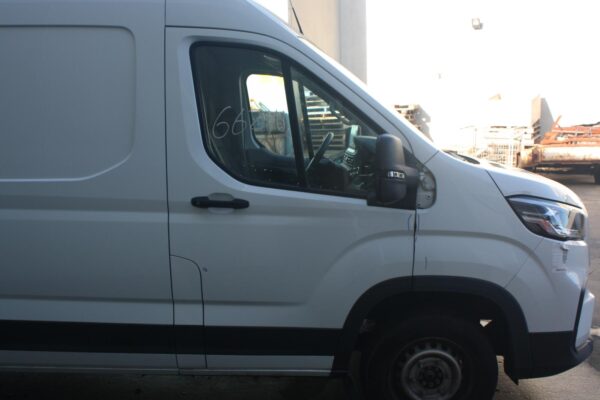 LDV DELIVER 9 07/2020-2024 RIGHT REAR PANEL MOULD IN FRONT REAR WHEEL - Image 15