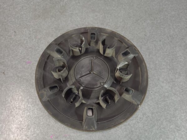 MERCEDES BENZ SPRINTER VS30 05/2018-2024 PAIR OF CENTRE CAPS - Image 3