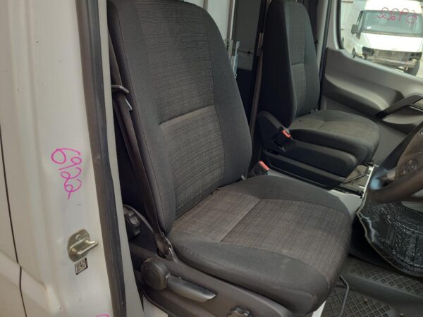 MERCEDES SPRINTER 2006-2018 BOOTLID/TAILGATE BARN DOOR (RH SIDE), NCV3, LOW ROOF - Image 11