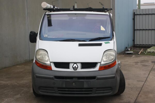 RENAULT TRAFIC X83 04/2004-04/2007 WASHER BOTTLE - Image 4