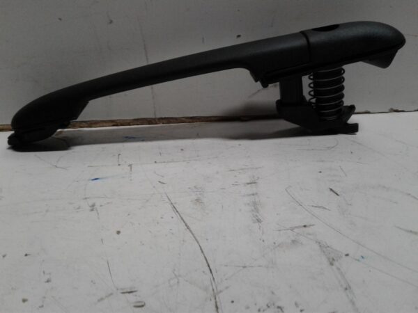 MERCEDES BENZ SPRINTER 10/2006-04/2018 NEW OUTER RIGHT REAR SLIDING DOOR HANDLE - Image 2