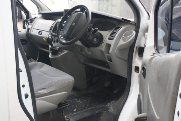 RENAULT TRAFIC X83 04/2004-04/2007 WASHER BOTTLE - Image 7