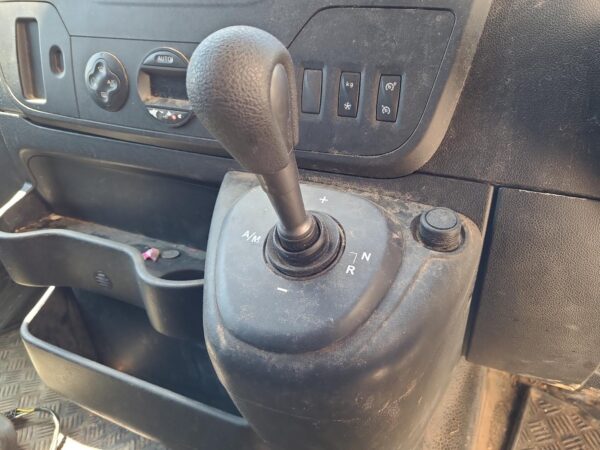 RENAULT MASTER X62 09/2011-01/2020 INSTRUMENT CLUSTER AUTOMATIC T/M - Image 12