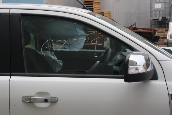 FORD RANGER PX 06/2011-04/2022 TAILGATE HANDLE CHROME W/ LOCKING TYPE - Image 5