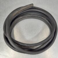 FORD TRANSIT BODY SEAL RUBBER RH FRONT RUBBER SEAL, VAN/CAB CHASSIS, VM, 07/06-0