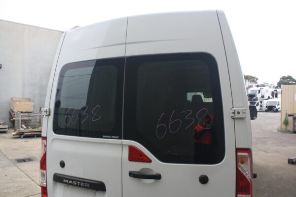 RENAULT MASTER 09/2011-2024 COMBINATION SWITCH ASSEMBLY W/ FRONT FOG LAMP TYPE - Image 3