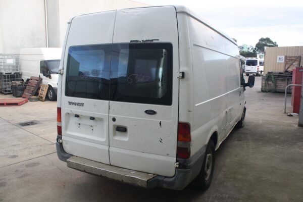 FORD TRANSIT VH-VJ 10/2000-08/2006 RADIATOR 2.4L DIESEL WITH AIR CON TYPE - Image 5