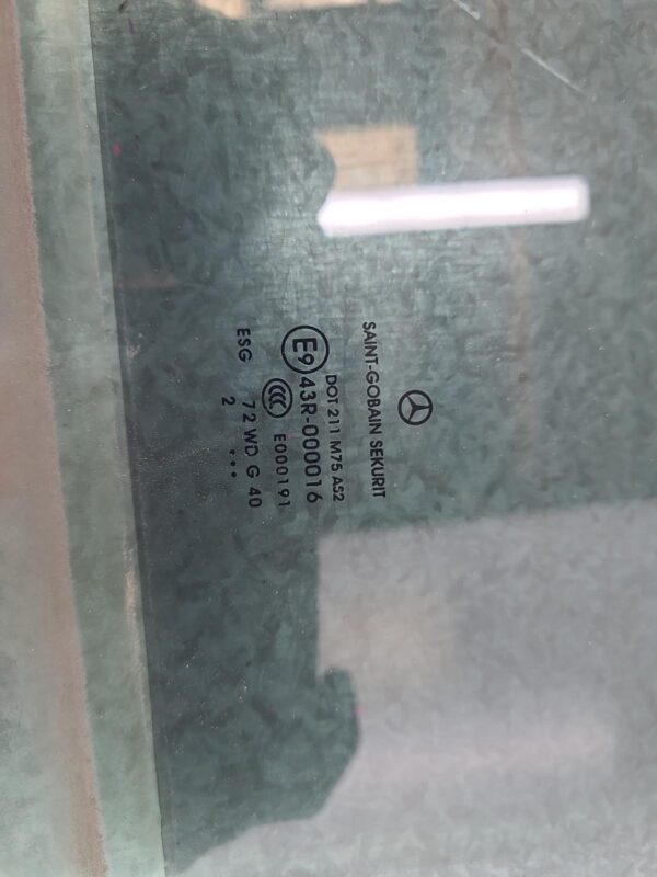 MERCEDES VIANO 2005-2014 LEFT FRONT DOOR WINDOW 639, 07/05-12/14 - Image 4