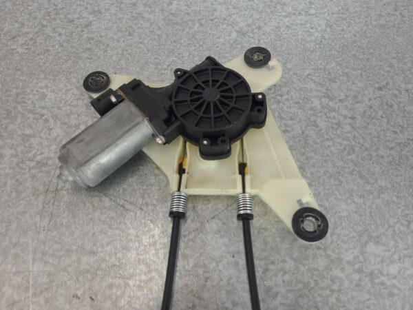 RENAULT MASTER 2011-2024 LEFT FRONT WINDOW REG/MOTOR X62, POWER, 09/11- - Image 3