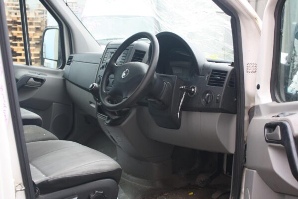 VOLKSWAGEN CRAFTER 2007-2017 DOOR HINGE/RUNNER UPPER, LH SLIDING DOOR ROLLER, 02 - Image 30