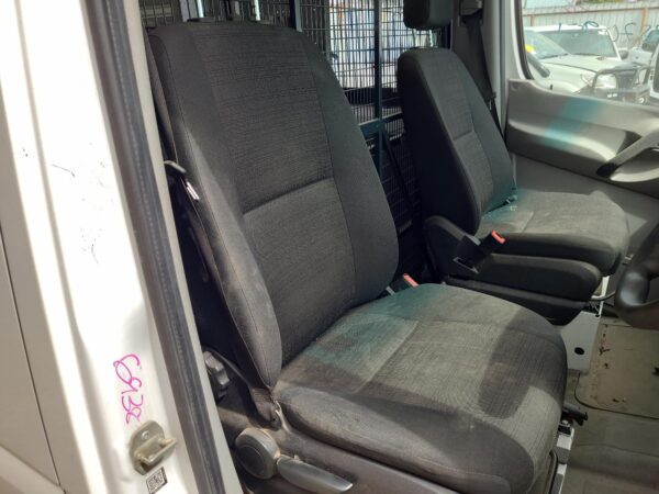 MERCEDES SPRINTER 2006-2018 BONNET RELEASE VAN 10/06-04/18 - Image 22