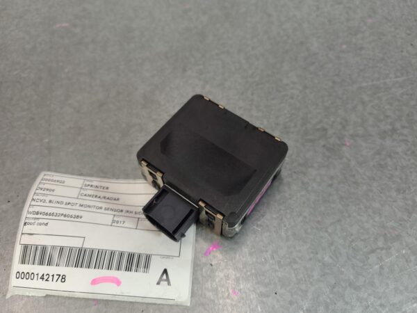 MERCEDES SPRINTER 2006-2018 CAMERA NCV3, BLIND SPOT MONITOR SENSOR (RH SIDE), 10 - Image 2