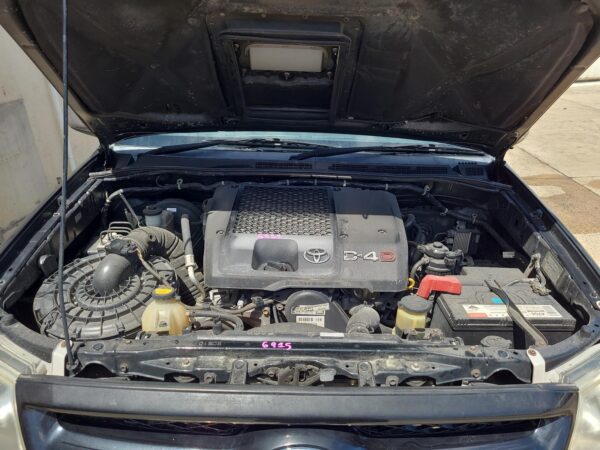 TOYOTA HILUX 2005-2015 WASHER BOTTLE 02/05-08/15 - Image 40