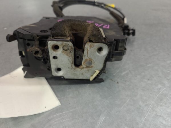 RENAULT TRAFIC 2015-2024 LOCK MECHANISM RIGHT REAR DOOR LOCK, NON DEADLOCKING TY - Image 6