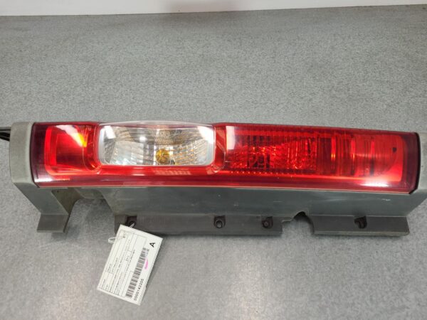 RENAULT TRAFIC 2007-2014 LEFT TAILLIGHT BARN DOOR LAMP TYPE, X83, RED/CLEAR, 05/ - Image 23