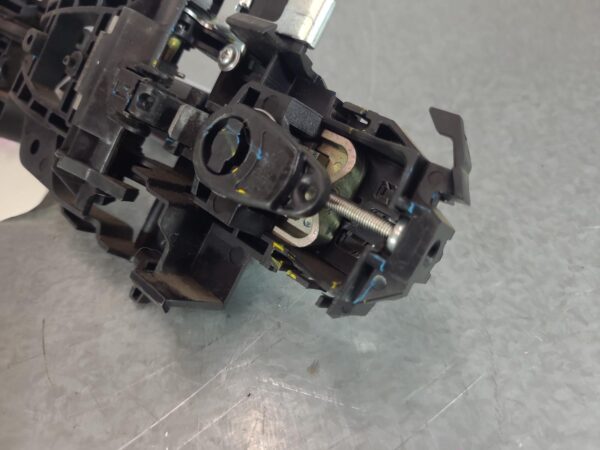 FORD RANGER 2011-2022 DOOR HANDLE OUTER, RH FRONT, CHROME, W/ KEYLESS ENTRY TYPE - Image 3