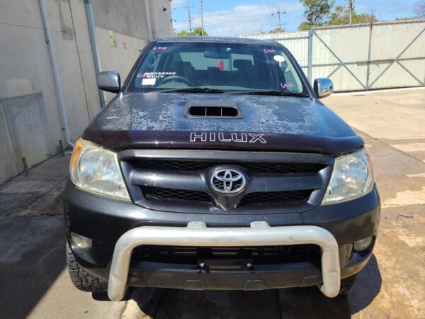 TOYOTA HILUX 2005-2011 TRIM PANEL KICK PANEL LH SIDE, LIGHT GREY, 02/05-06/11 - Image 24