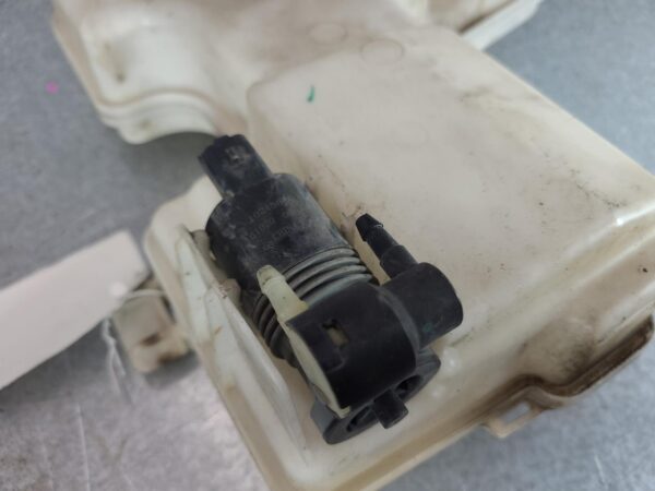 RENAULT TRAFIC 2015-2025 WASHER BOTTLE X82, 01/15- - Image 16