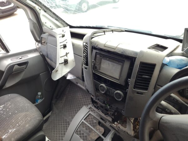 MERCEDES SPRINTER 2006-2018 INTERIOR MIRROR VAN 10/06-04/18 - Image 28