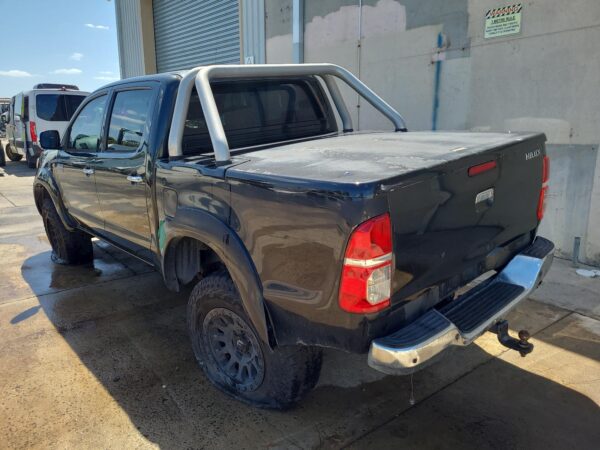 TOYOTA HILUX 2005-2011 BONNET SCOOP DIESEL, 03/05-06/11 - Image 21