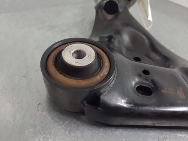 MERCEDES VIANO 2011-2014 RIGHT FRONT LOWER CONTROL ARM 639, 03/11-12/14 - Image 3