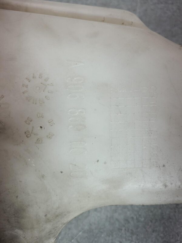 MERCEDES SPRINTER 2006-2018 WASHER BOTTLE NCV3, 10/06-04/18 - Image 16