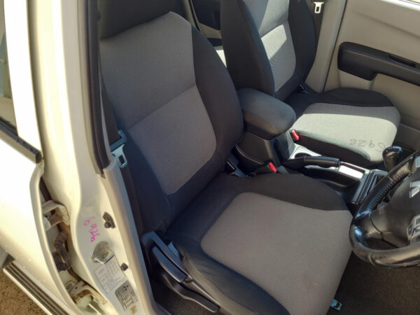 MITSUBISHI TRITON 2006-2015 LEFT TAILLIGHT BODY REFLECTOR, UTE, ML-MN, 07/06-04/ - Image 16