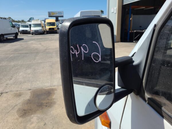 MERCEDES SPRINTER 1998-2006 RIGHT FRONT HUB ASSEMBLY SINGLE REAR WHEEL, ABS TYPE - Image 41