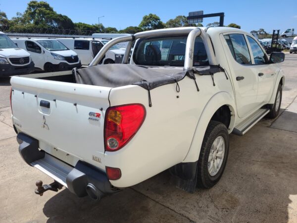 MITSUBISHI TRITON 2006-2015 MUD FLAPS LH FRONT, MN, W/ FLARES TYPE, 07/06-04/15 - Image 16