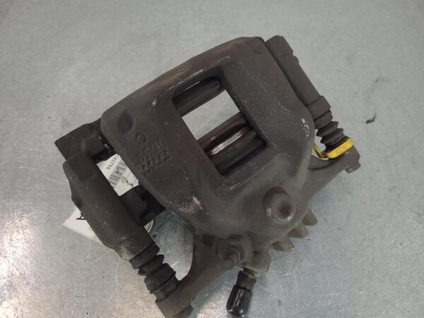 RENAULT TRAFIC 2015-2024 CALIPER LH FRONT, X82, 01/15- - Image 3