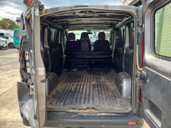 RENAULT TRAFIC 2015-2025 RIGHT FRONT LOWER CONTROL ARM X82, 01/15- - Image 8