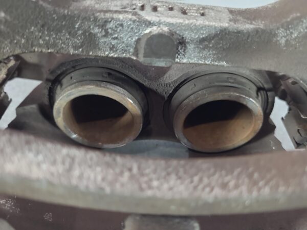 LDV DELIVER 9 2020-2024 CALIPER LH, REAR, VAN TYPE (SINGLE PISTON), 07/20- - Image 2