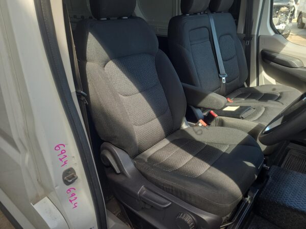 LDV DELIVER 9 2020-2024 RIGHT GUARD 07/20- - Image 9