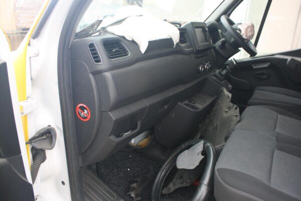 RENAULT MASTER 2011-2024 DOOR HINGE/RUNNER UPPER, RH SLIDING DOOR, X62, 09/11- - Image 43