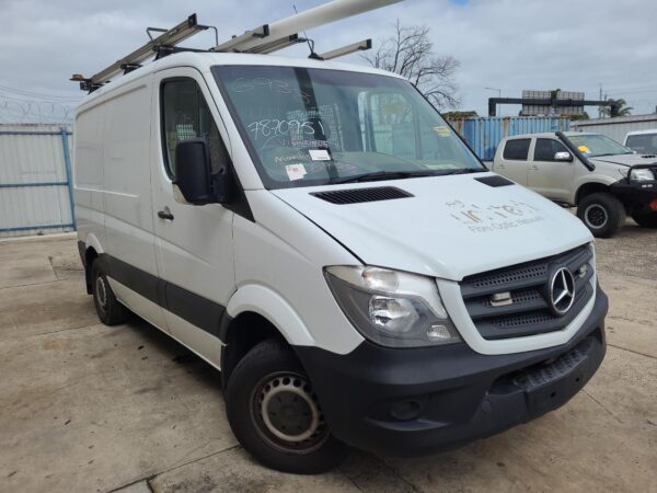 MERCEDES SPRINTER 2006-2018 WIPER MOTOR FRONT, NCV3, 10/06-04/18 - Image 30