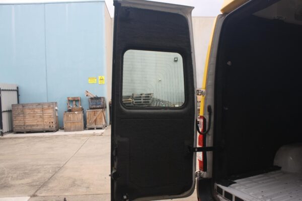 RENAULT MASTER 2011-2024 DOOR HINGE/RUNNER UPPER, RH SLIDING DOOR, X62, 09/11- - Image 68