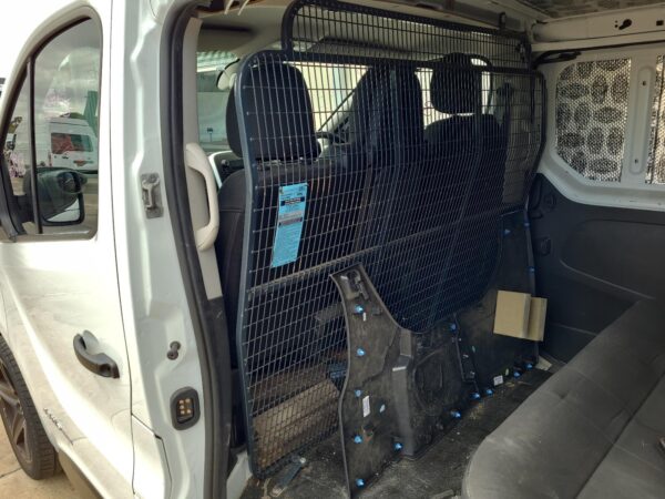 RENAULT TRAFIC 2015-2025 RIGHT REAR HUB ASSEMBLY X82, 01/15- - Image 62