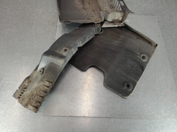 LDV DELIVER 9 2020-2024 LEFT GUARD LINER REAR, 07/20- - Image 84