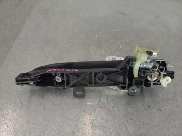 LDV DELIVER 9 2020-2024 DOOR HANDLE OUTER, RH FRONT, BLACK, 07/20- - Image 2