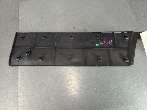 LDV DELIVER 9 2020-2024 BODY/DOOR MOULD RIGHT REAR PANEL MOULD (IN FRONT REAR WH - Image 2