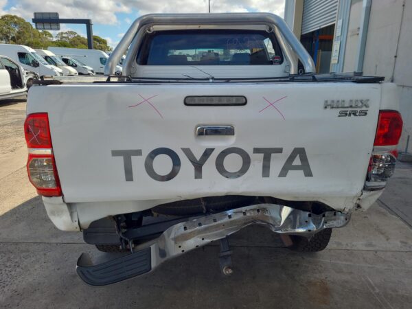 TOYOTA HILUX BODY SEAL RUBBER RIGHT REAR DOOR, 09/11-08/15 11 12 13 14 15 - Image 6