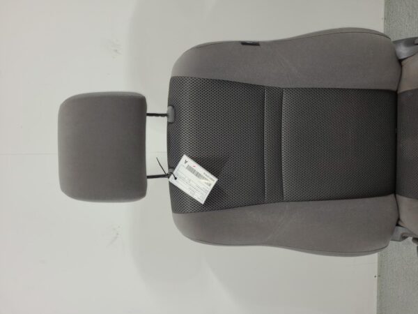 TOYOTA HILUX 2009-2011 FRONT SEAT LH FRONT, SR/SR5 (BUCKET SEAT TYPE), CLOTH, GR - Image 2
