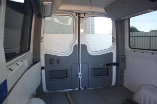 MERCEDES SPRINTER 2006-2018 HIGH LEVEL STOPLIGHT VAN 10/06-04/18 - Image 9