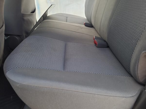 TOYOTA HILUX 2011-2015 - Image 11