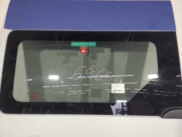 RENAULT MASTER 2011-2024 LEFT REAR DOOR X62, BUS, HIGH ROOF, W/ POWER TYPE, 09/1 - Image 2