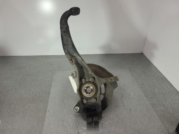 NISSAN NAVARA 2018-2024 LEFT FRONT HUB ASSEMBLY NP300, LATE TYPE, 4WD, 02/18- - Image 5