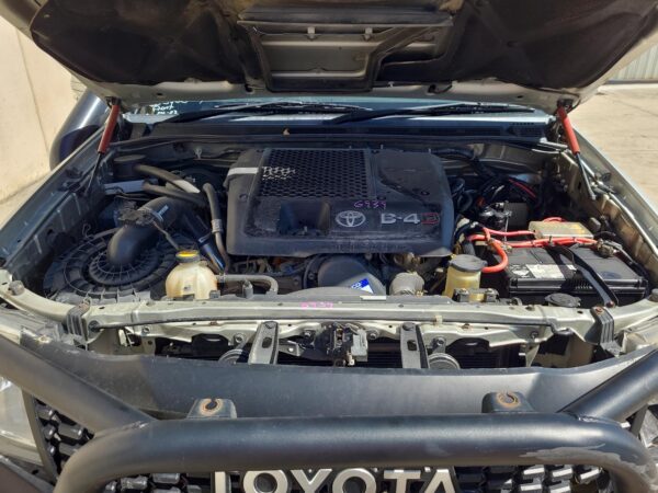 TOYOTA HILUX 2011-2015 - Image 27