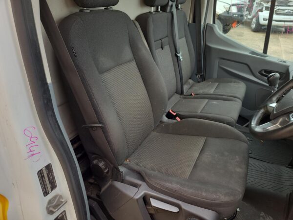 FORD TRANSIT 2014-2024 POWER WINDOW SWITCH LH FRONT, VO, 02/14- - Image 32